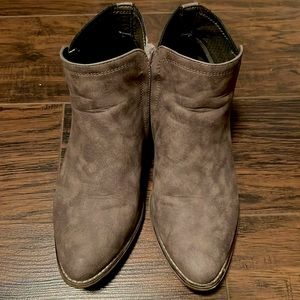 Steve Madden - Madden Girl booties